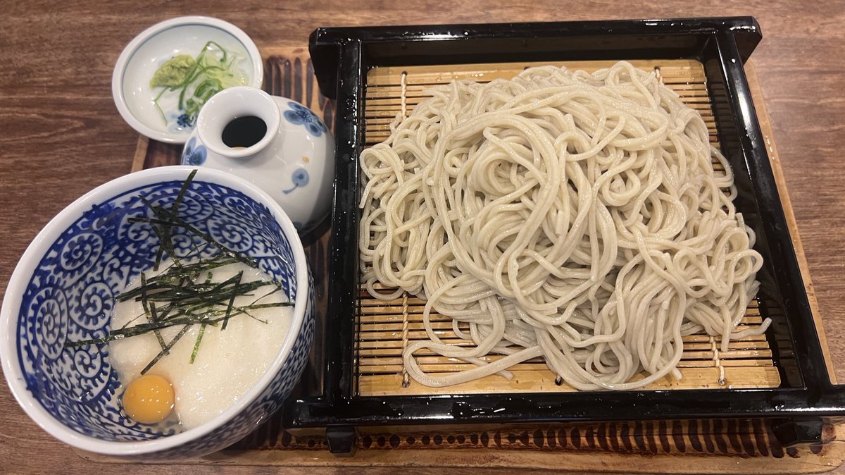 Funny Bones tweet media