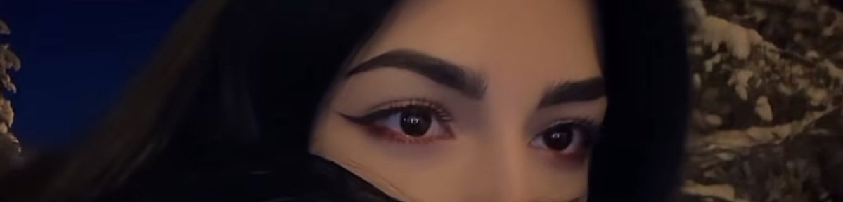 Я не обижаюсь на людей, я просто меняю о них мнение. Можно вытащить человека из грязи, но нельзя вытащить грязь из человека...