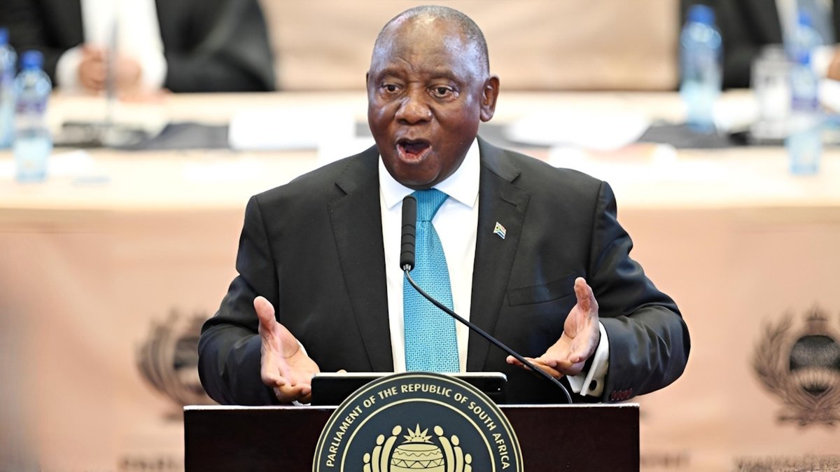 capexitofficial's tweet photo. Another SONA, another long list of promises.

South Africa doesn’t lack plans — it lacks execution, evaluation, and oversight. Announcements mean little if there are no consequences for failure and no accountability for results. Until governance changes structurally, repetition will continue.