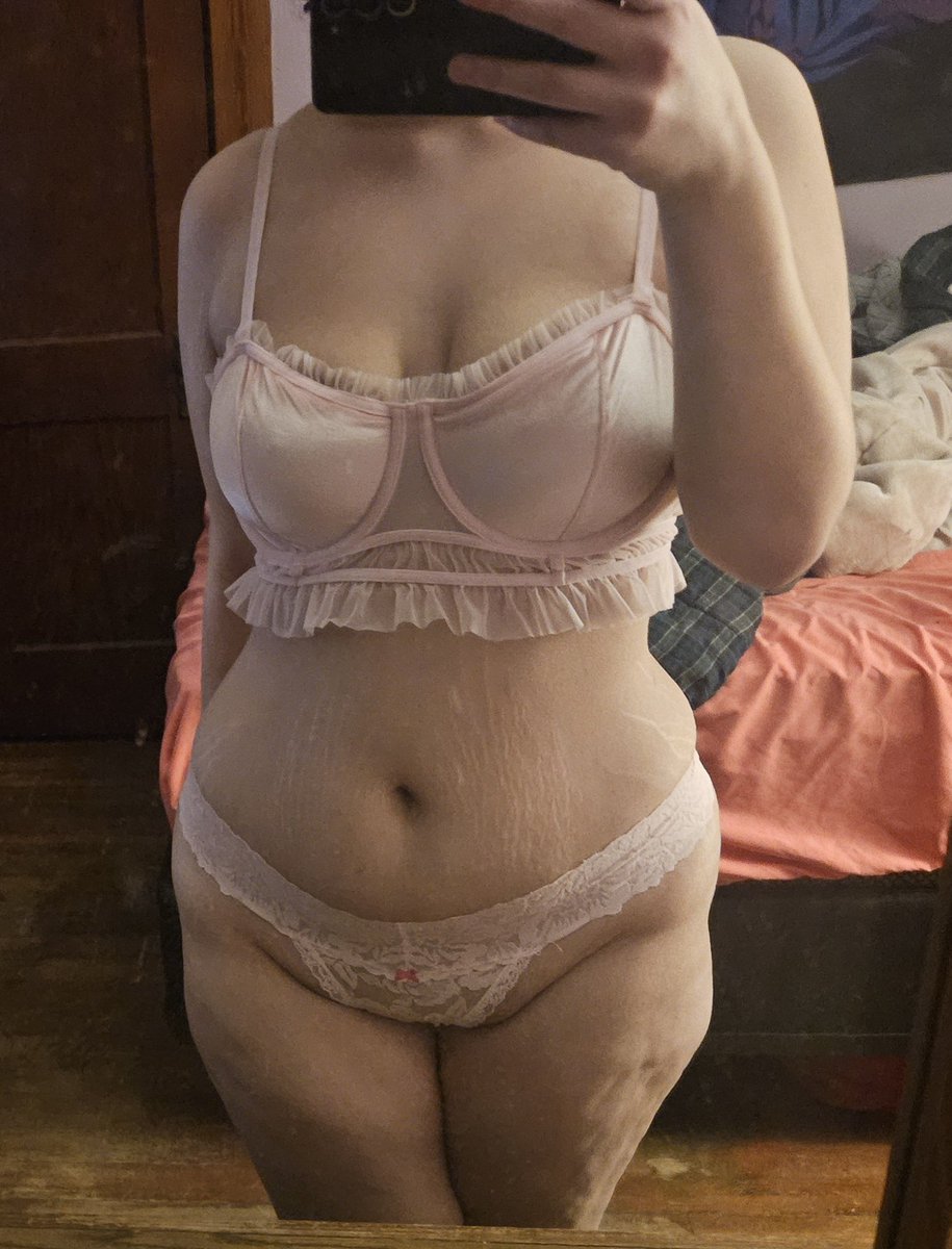 Lira .ᐟ.ᐟ tweet media