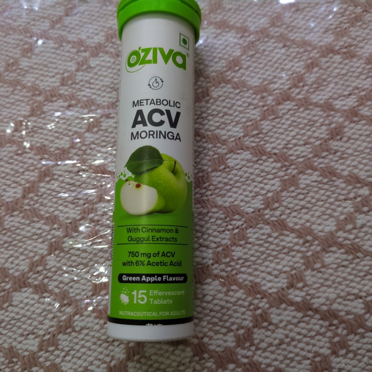 Red Apple tweet media