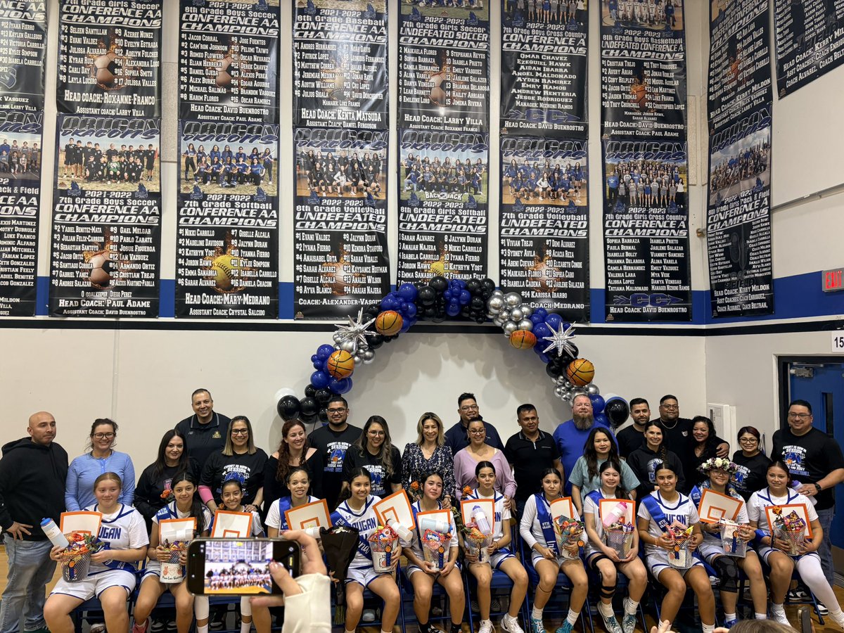 KMildon_JDS's tweet photo. I am truly blessed and honored to crush such an amazing group of girls and to be supported so much by their families. #FindYourWhy #LeadLikeADragon #blazernation https://t.co/SxUlVOh91C