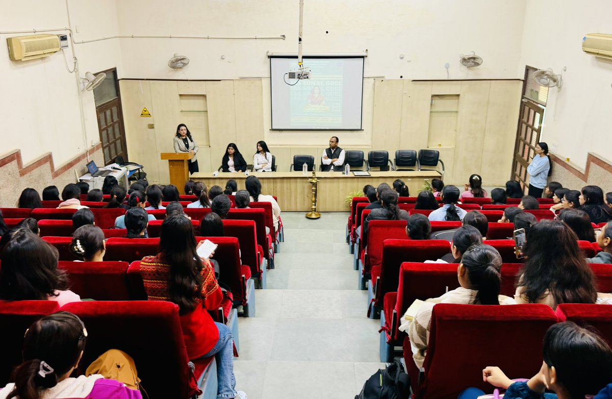 sonalgoelias's tweet image. “Consistency builds Success, Motivation sustains Purpose.” 

We reflected on how #Consistency transforms effort into achievement, and how every #Failure is not a setback but a stepping stone toward #Success. 
It is #Motivation that keeps our #Purpose alive, especially when the