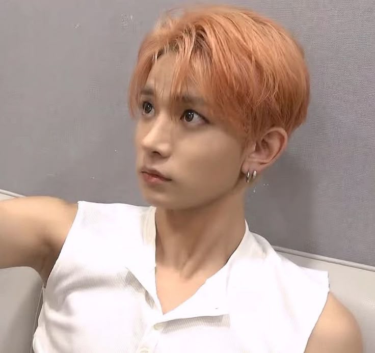 wtf is 🥺 use your words i dont speak bottom