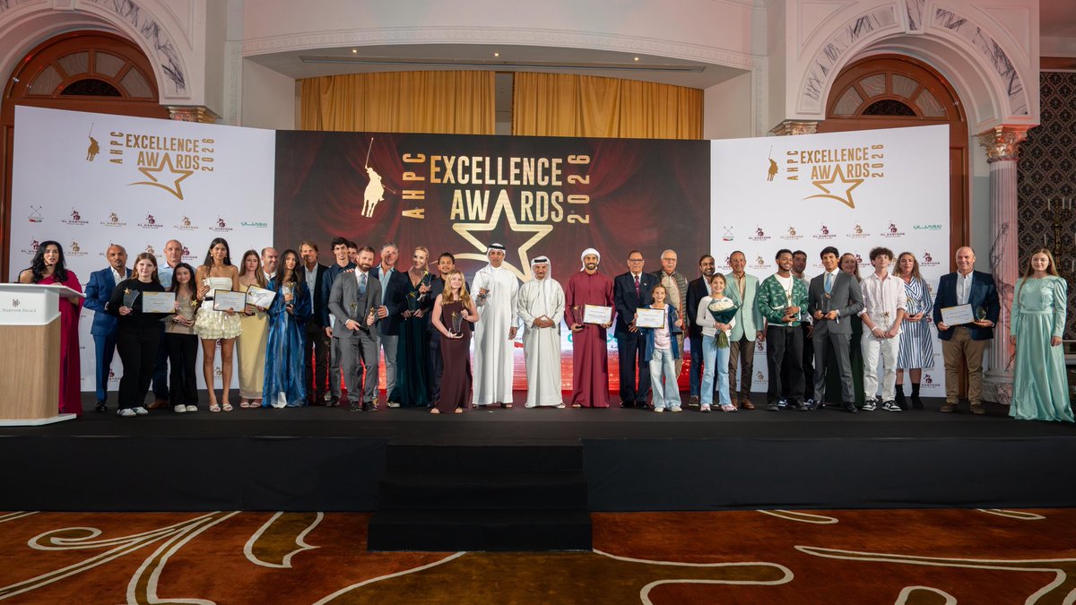 سعدت بتكريم اللاعبين والفرق الفائزة في النسخة السادسة من Al Habtoor Polo Club Excellence Awards 2026، التي أقيمت في فندق الحبتور بالاس، دبي، إلى جانب سعادة سعيد حارب، الأمين العام لمجلس دبي الرياضي.
وقد شكل الحدث فرصة رائعة للاحتفاء بالإنجازات البارزة خلال الموسم وتقدير المواهب