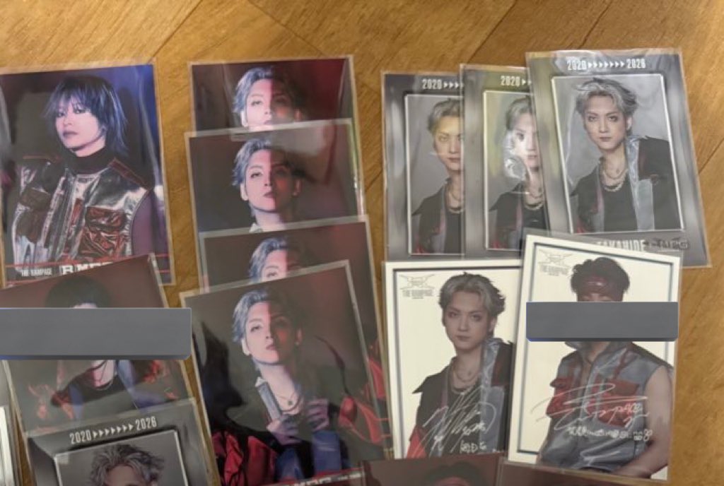 mi tweet media