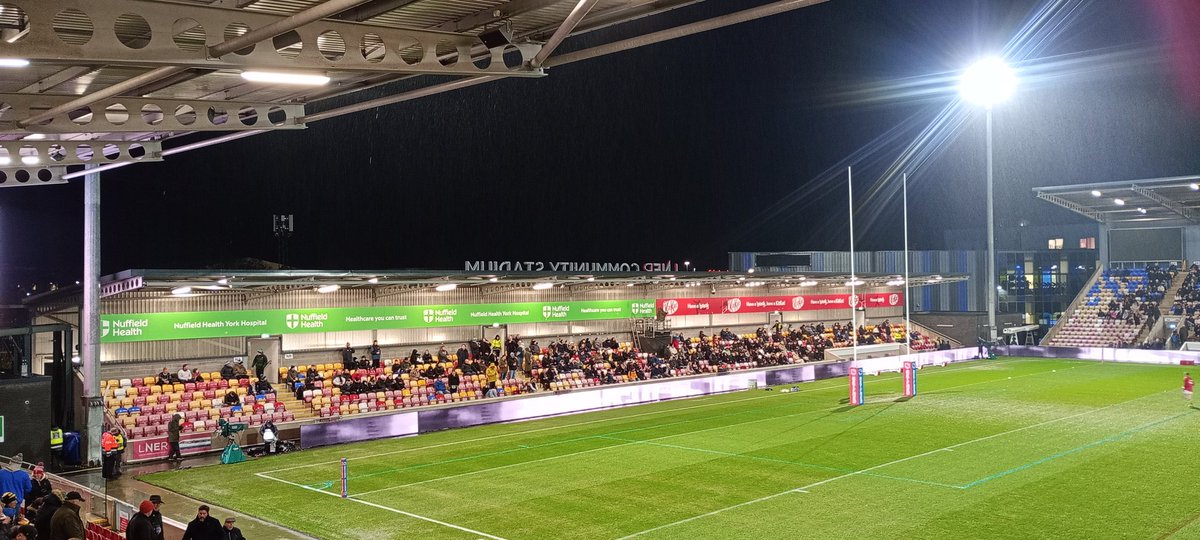 smilerhopper's tweet photo. #Matchopping not #Groundhopping #northyorkshire #cityofyork @YorkStadium shared with @YorkCityFC for @YorkRLFC v @hullkrofficial in @SuperLeague round 1 #rugbyleague game number 195 with JP #newstand #thnf #sellout #newera can the knights do the impossible against the champions https://t.co/RFrPdHObCi