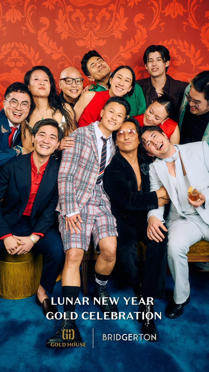 HudSentinel's tweet image. This is confusing because I was assured he wasn't a poc...white name, white friend circle, white gf, the whole list. So I'm just wondering how he ended up here...in a room built by and for Asian creatives, co-hosting in this very Asian, very elite space.