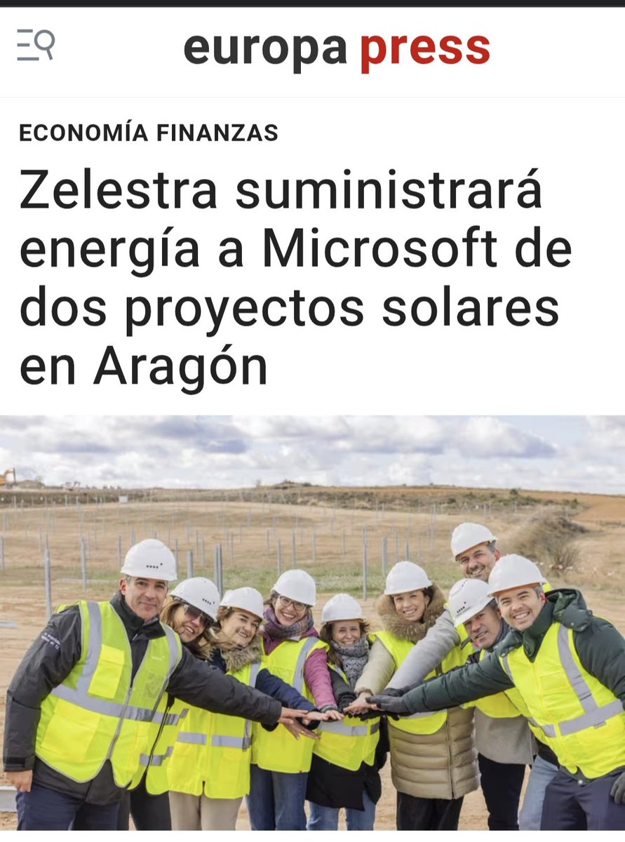 Microsoft compra directamente al productor (Zelestra) mediante un PPA (Power Purchase Agreement) y pactan un precio. Tú pagas 120-150 €/MWh (sumando todos los conceptos), Microsoft entre 35-50 €/MWh.
Luego le dicen al borrego que abastecerá a 350 mil hogares y se lo cree.