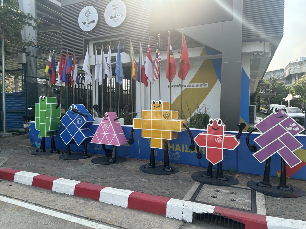 มุมของคนบ้าสี มีสีน้องเค้กครบ5ด้วยนะ555555