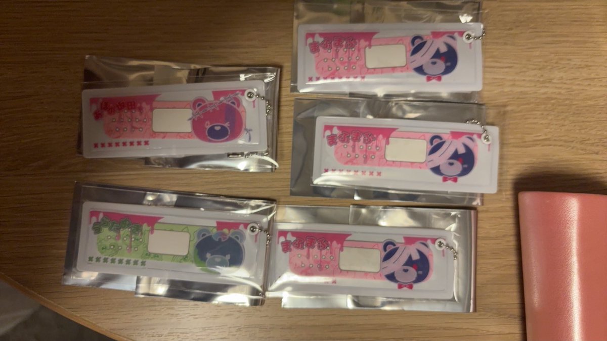 りん tweet media
