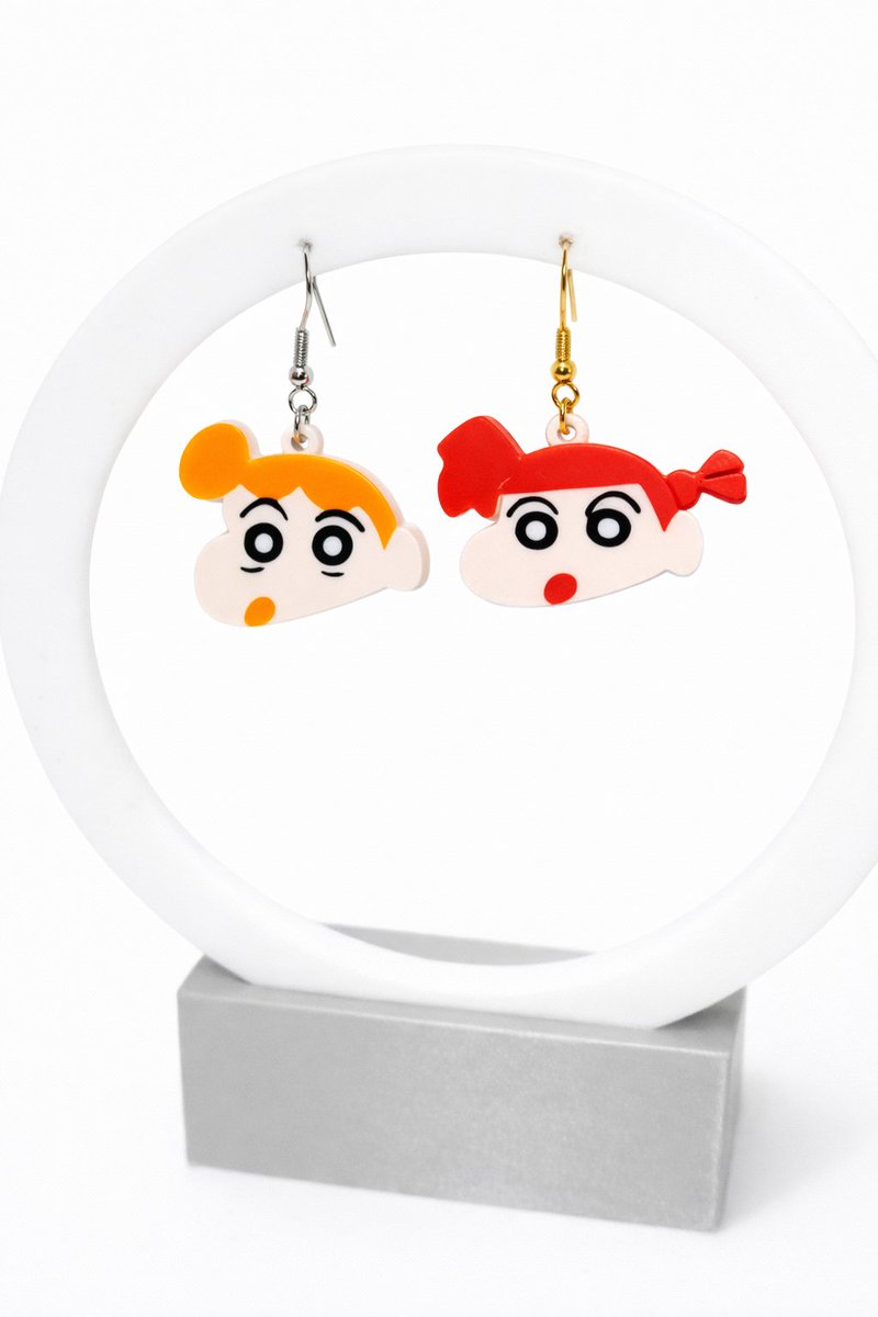 3dMayor44's tweet photo. Pendientes de Shin-Chan! https://t.co/RdWnqnPPBY