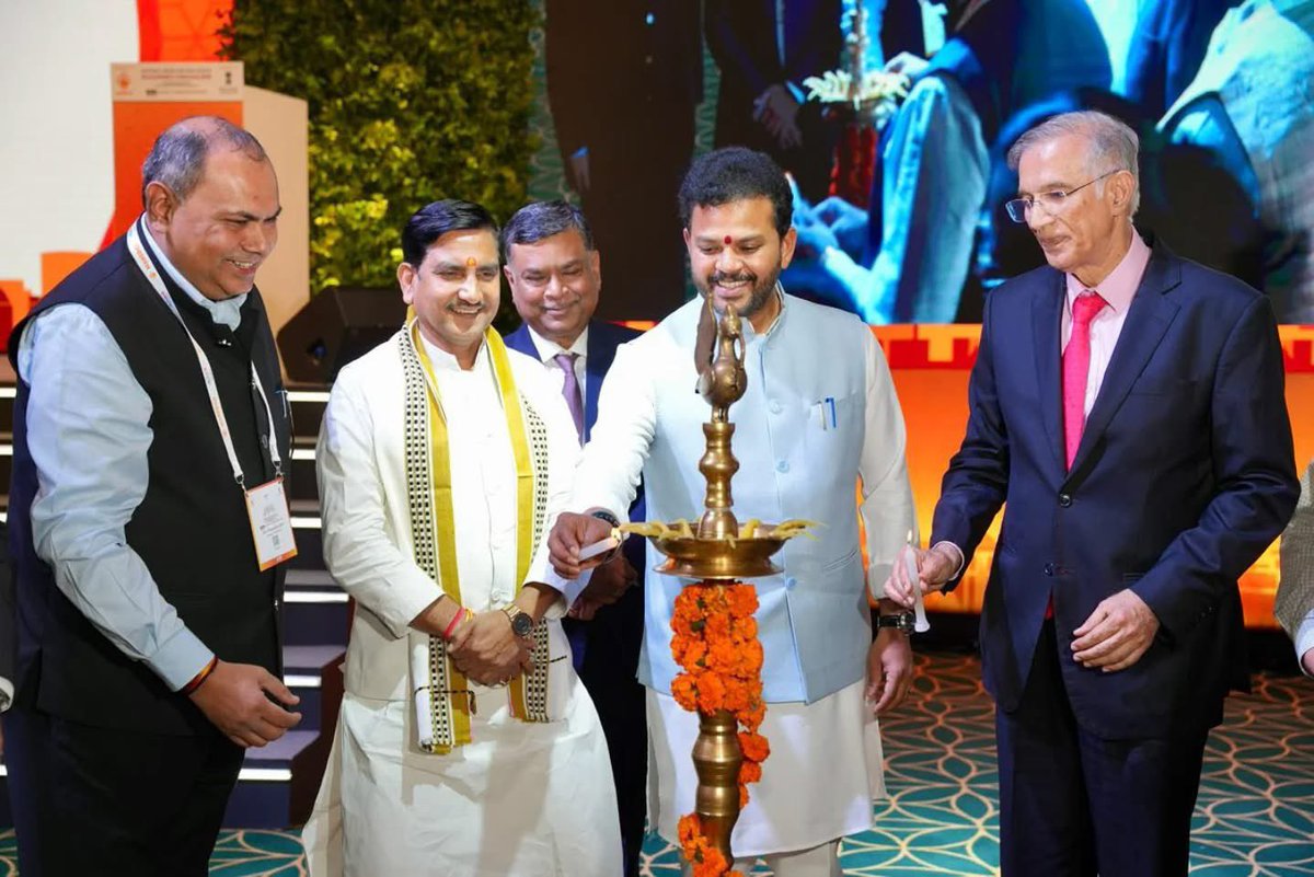 Tokhan Sahu tweet media