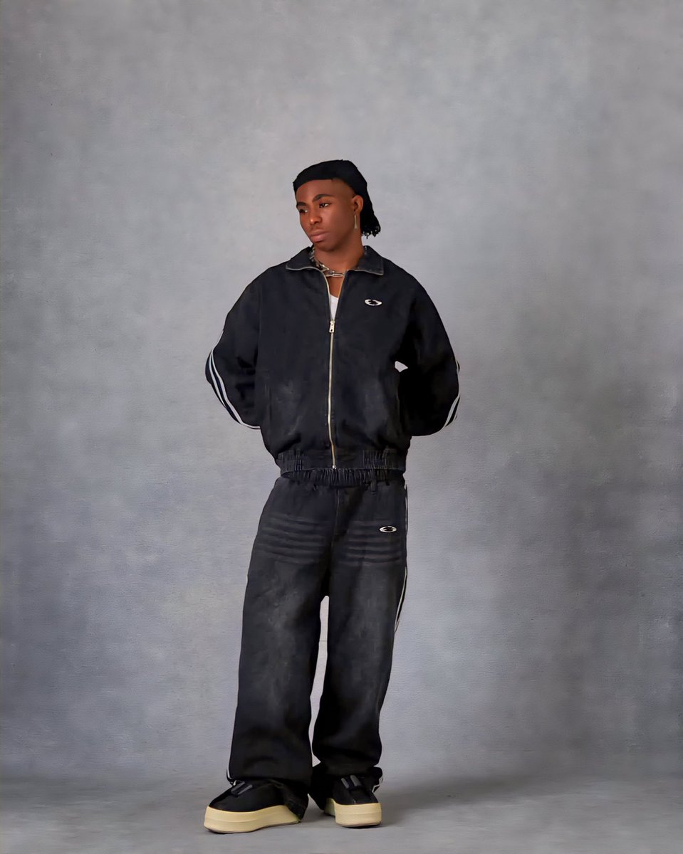 FOLA 🎶 (@folapondisent) on Twitter photo 