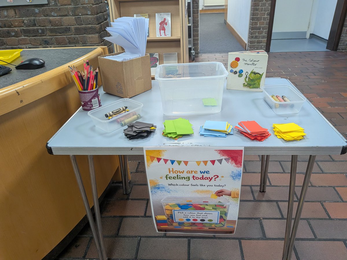 Battersea Park Library tweet media