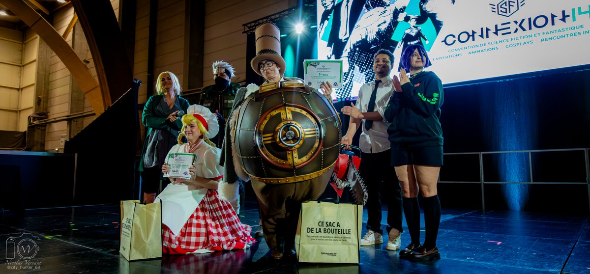 LilyeCosplay's tweet photo. Reconnaissante pour ça 🥰 

#cosplay #cirquedusoleil https://t.co/Sqoq6x5FBL