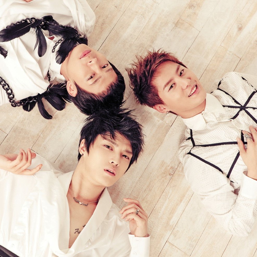 KOREAN SALES tweet media