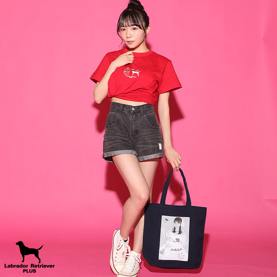 椿野ゆうこさんとのコラボアイテムが 大好評予約受付中😽🌟 マチ付きの