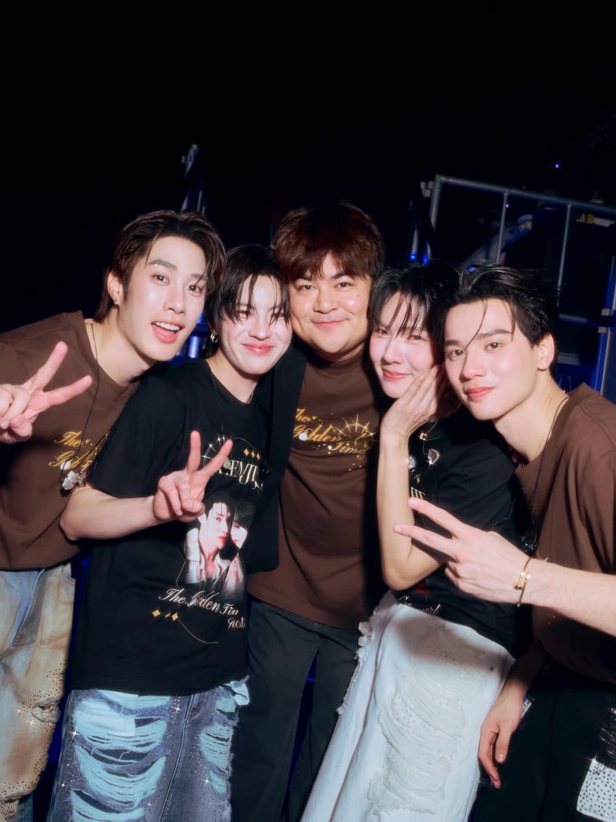 #TleFirstoneStory 🐶🐰
<a href="/TLE_mtm/">TLE.MTM</a> <a href="/firstone_wnk/">FirstOne</a>  

🗓️: 13/02/2026

☞ : IG Post Update : firstone.wnk
instagram.com/p/DUsYV35kX8k/…

💭: เป็นคอนเสิร์ตทีผมเสียน้ำตาเยอะที่สุดเลยย เป็นน้ำตาแห่งความสุข ความภาคภูมิใจ อย่างที่ผมบอกบนเวที ว่าความฝันสูงสุดของผมคือการได้มีคอนเสิร์ต