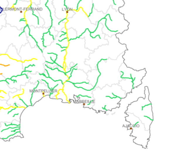 Prefet13's tweet photo. ⚠️#METEO13
Vigilance #crue niveau JAUNE sur le cours d'eau du Rhône aval pour cette journée de vendredi 13 février. 

@Prefet13 appelle à la prudence sur les routes et à proximité des cours d'eau. 
Suivez l'évolution sur @Vigicrues https://t.co/9qw0mR2jR9