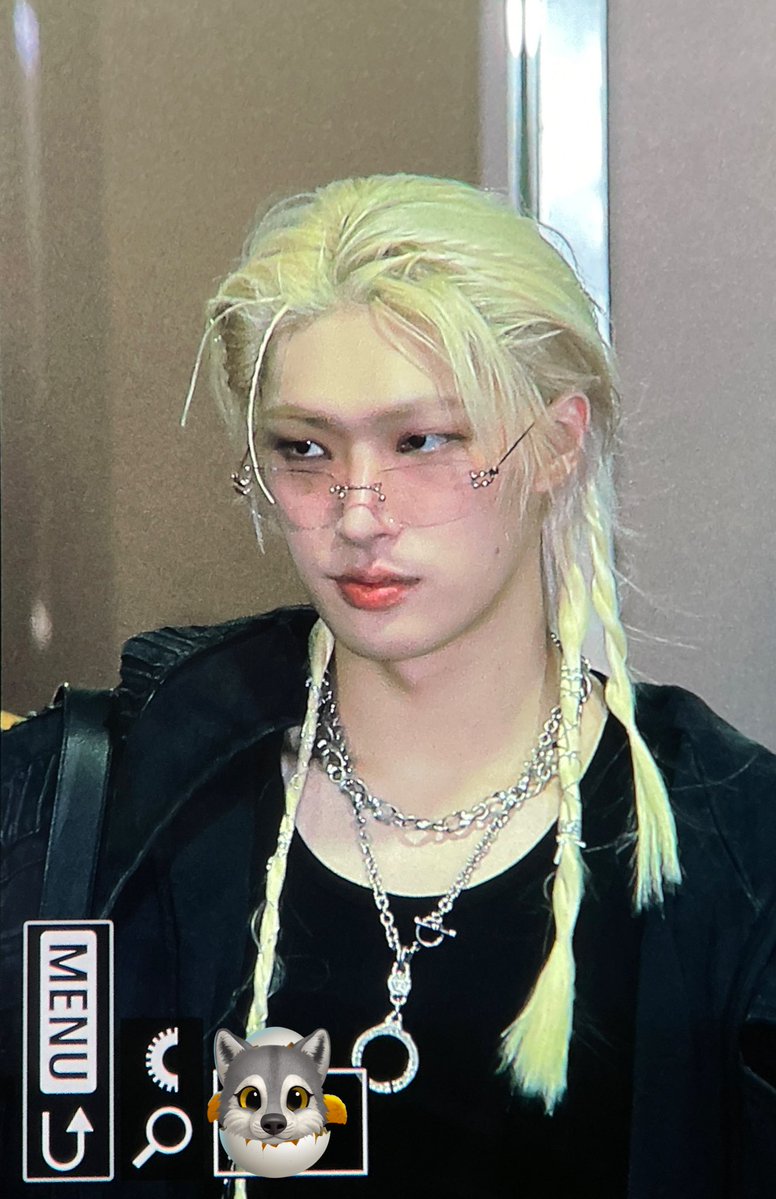 260213 pre 

와 완전 이뻐 🥰

#민기 #에이티즈 #송민기 #mingi #ateez #ミンギ