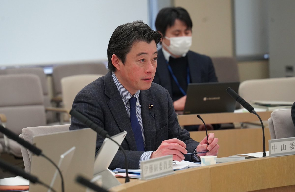 【都市整備委員会】
衆議院議員選挙のドタバタ劇から一転❗️
都議会第一回定例会がスタートし、所管である都市整備委員会もはじまりました。
本定例では、一般質問に立つ予定のため、一日中都庁で質問を書いておりました。