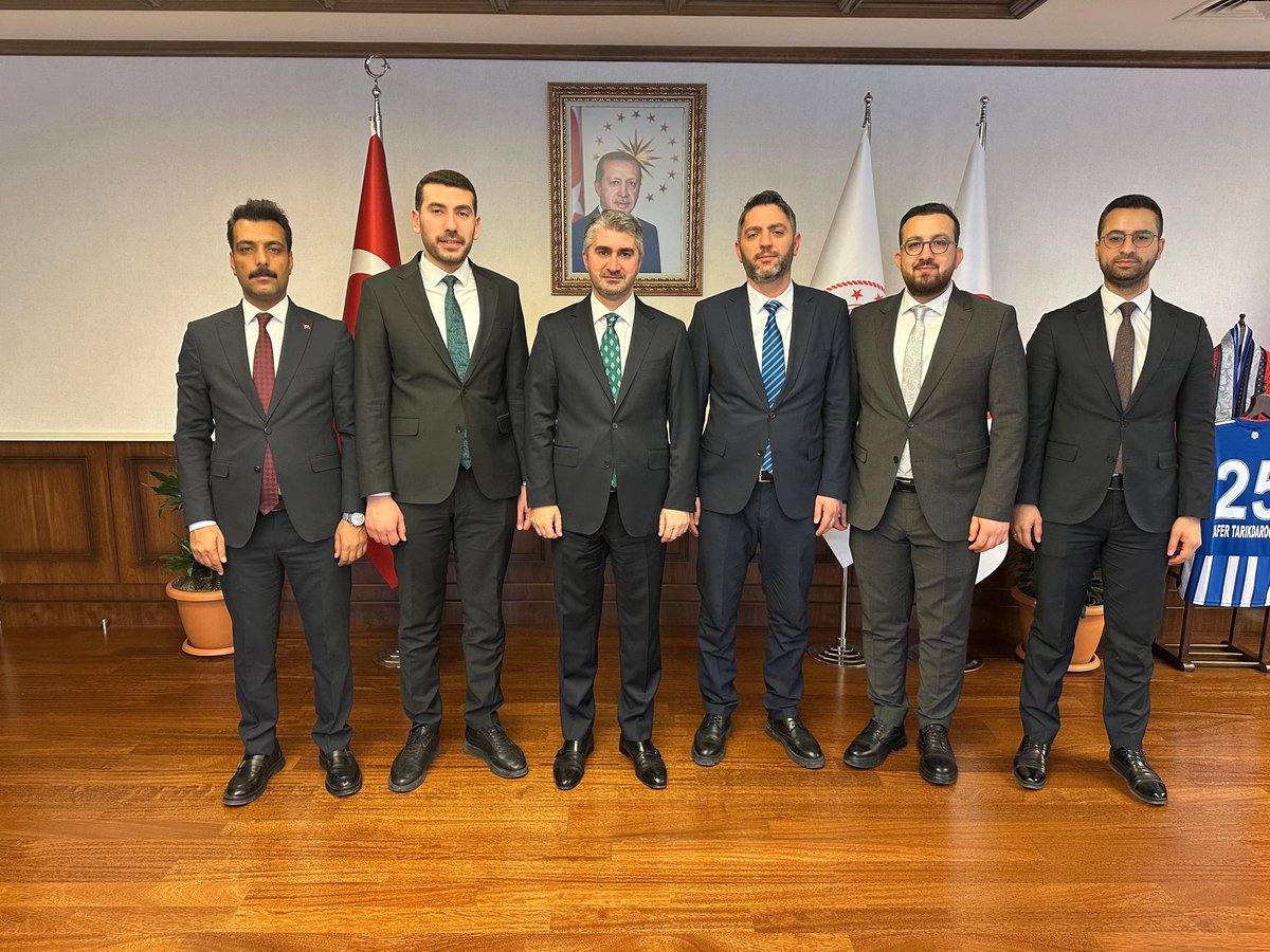 📍Aile ve Sosyal Hizmetler Bakanlığı 

Bakan Yardımcımız Sn. Zafer Tarıkdaroğlu’nu ziyaret ettik. 

Kıymetli fikirleri ve misafirperverlikleri için kendilerine teşekkür ediyoruz.

<a href="/tcailesosyal/">T.C. Aile ve Sosyal Hizmetler Bakanlığı</a> 
<a href="/ztarikdaroglu/">Zafer TARIKDAROĞLU</a>