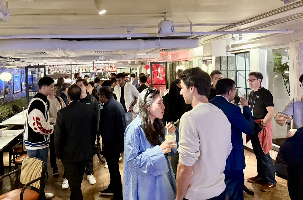 stablecon tweet media