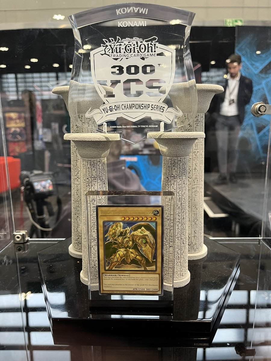 Lampi_Ygo's tweet photo. That trophy is stunning. 🤯 https://t.co/ZOYa2hFQaC