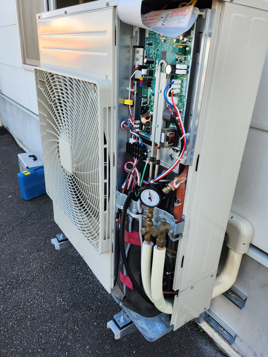 nsystem9's tweet image. 移設完了。
最近は外担当だな🤣