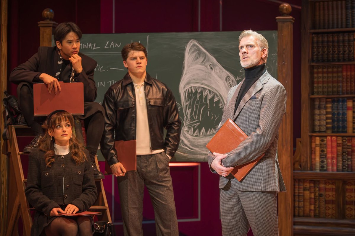 EastMidlandsTheatre tweet media