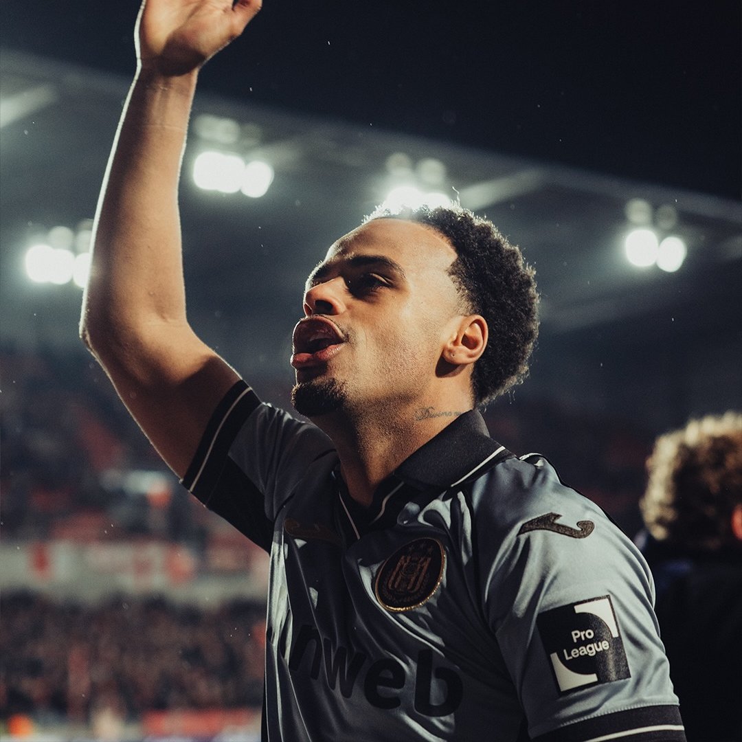 Classico tweet media