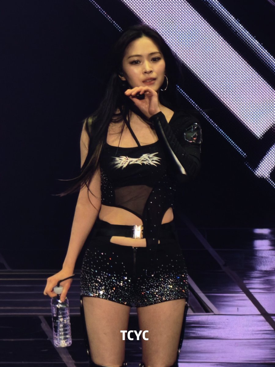 260213

#류진 #ITZY #있지
#RYUJIN