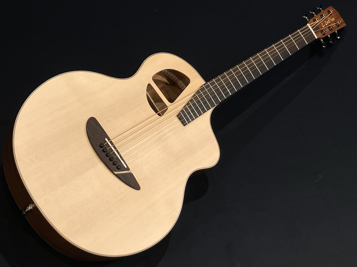 bigbosskyoto's tweet photo. ✨入荷情報✨

L.Luthier
Le Light S

独自のデュアルピックアップシステムにより、弦振動のソリッドな部分とボディの豊かな響きが見事に組み合わさったサウンドとなっています👍

ライブや配信、レコーディングまで、
様々な用途で魅力を発揮するエレアコです！

#BIGBOSS京都
#ギター https://t.co/OBDsdYBRth
