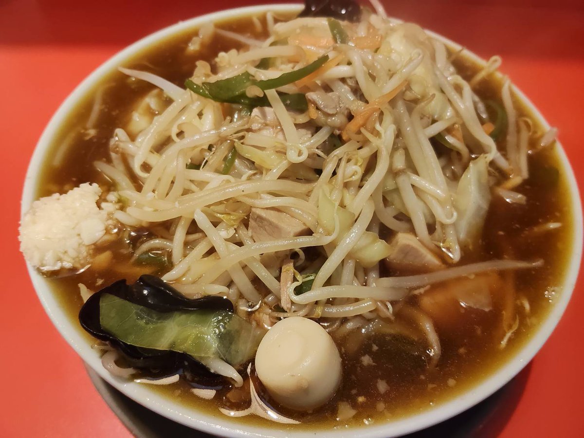 _darguy_'s tweet photo. 酸辣湯麺の二郎系🍜
これはこれでガッツリ
いきたいときはあり😋

＃酸辣湯麺　＃二郎系　＃G系 https://t.co/XJP2Vx9cUv