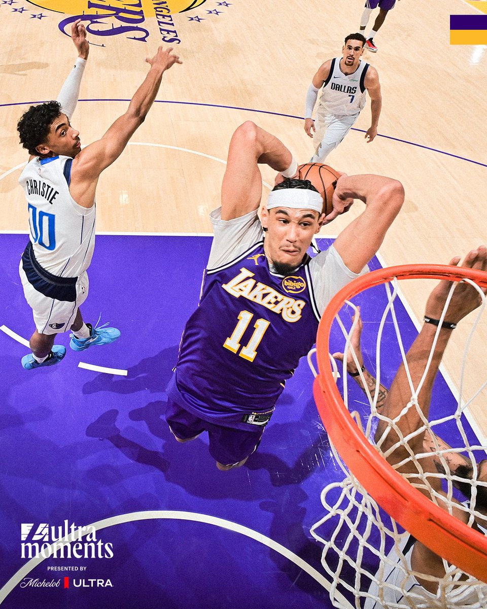 Next stop, dunk contest
@MichelobULTRA | #ULTRAMoment