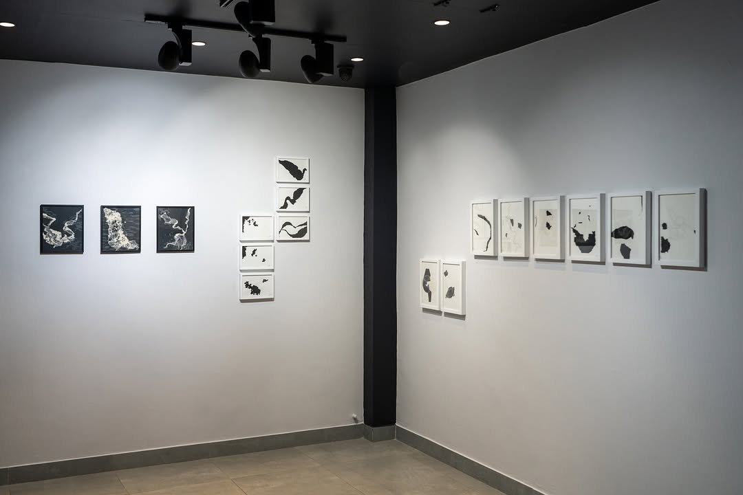 palakmodi163's tweet photo. #currentlyonview  404: SELF NOT FOUND, By Palak Modi 

The exibition is on view through 20 March, 2026. Mon - Sat | 11 - 6 PM. https://t.co/x3cW2qay6Z