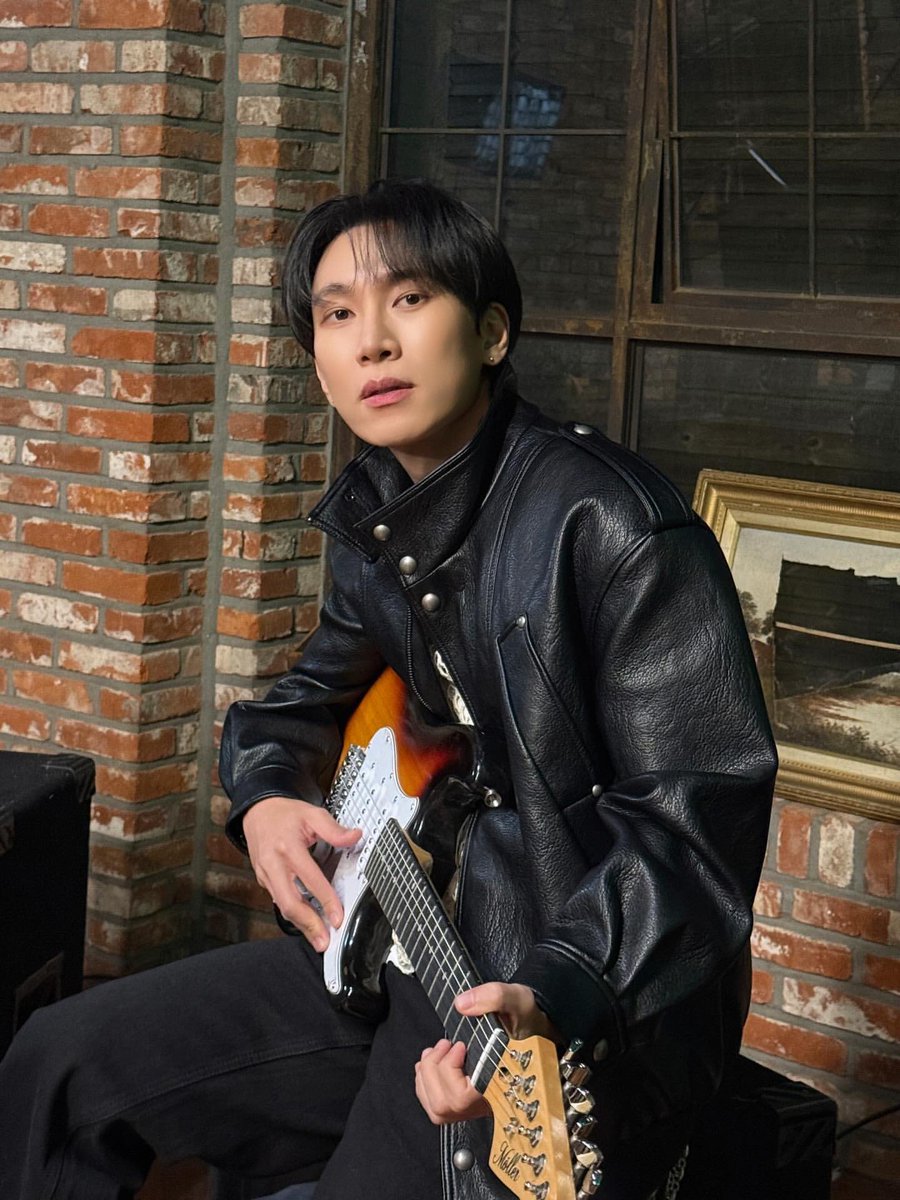 인실버라이트 계정 속 #서은광🎸
락스타 은광이 핫하다........🥵🥵