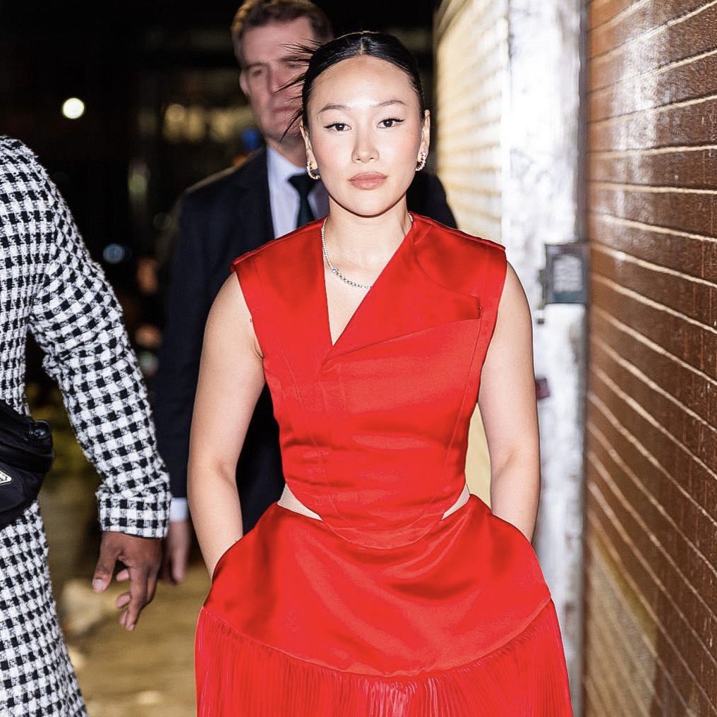 satvrnslola's tweet image. it girls of the century