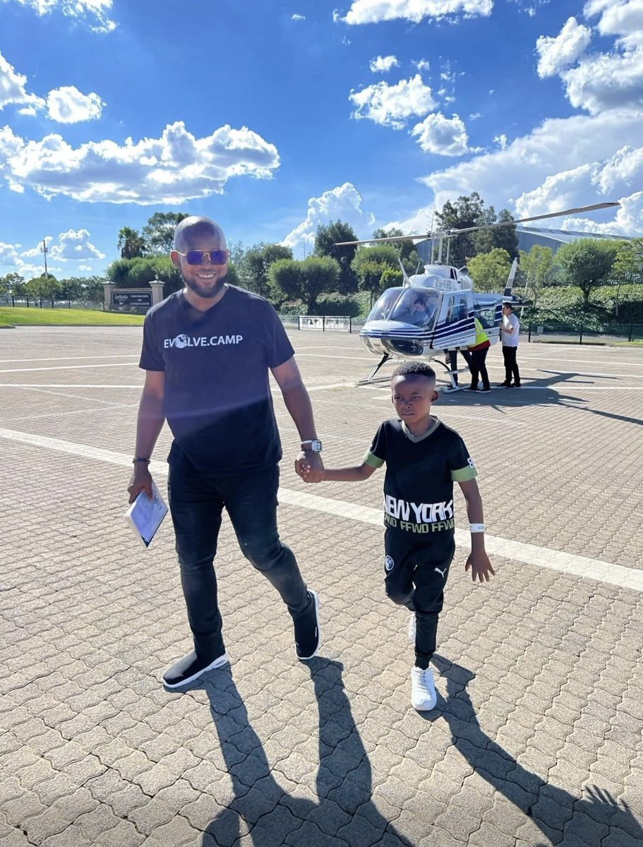 Mrpirosazee's tweet photo. Happy Birthday Dr Charles,, Your guidance means the world. Hereโs to more wisdom, wins, and great moments together. Cheers! ๐CEO #transhumancoin https://t.co/335qlq0EsD