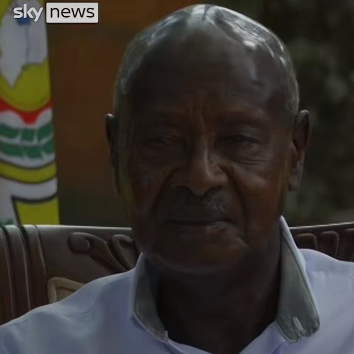 I showed this pic to my 7 year old niece &amp; she said his head looks like a Tick... As in (enkwa),.....we are still laughing 😂😂