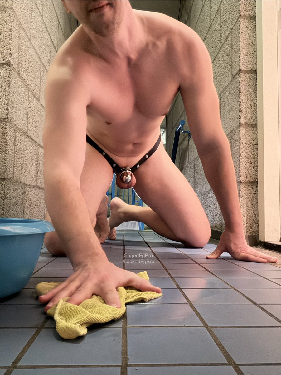 New chapter unlocked: Domestic service. I spent four hours cleaning a young Alpha’s bedroom, bathroom, toilet &amp; kitchen while he went out and enjoyed dinner with friends at a nice restaurant. Making his life easier felt so good. 🥰🙏