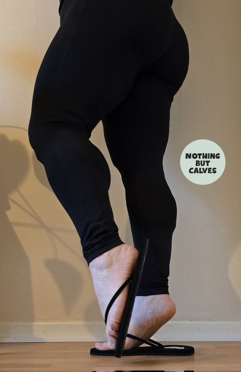 NothingBtCalves's tweet image. Worship every thick curve of mine