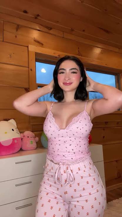Catalina Bjorn tweet media