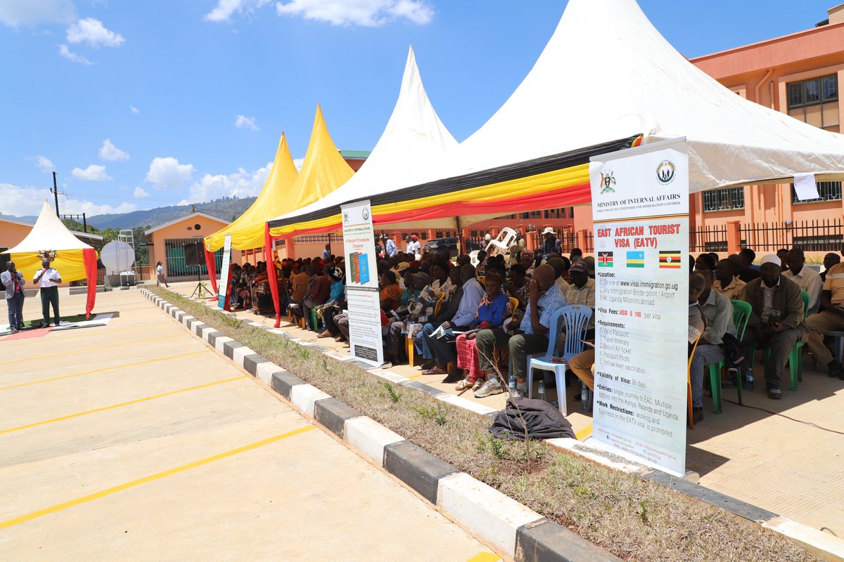 Immigration Uganda tweet media