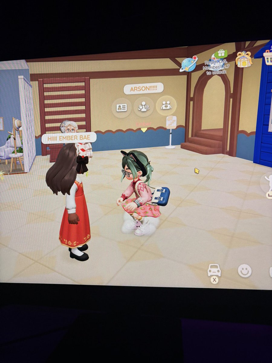 My first chat with <a href="/ember_theflame/">Ember of the Flame</a> kinda nervous 🤭