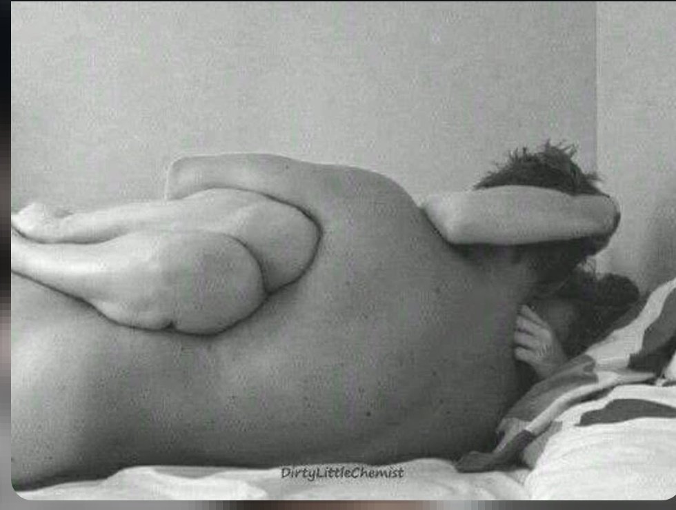 A Therapist tweet media