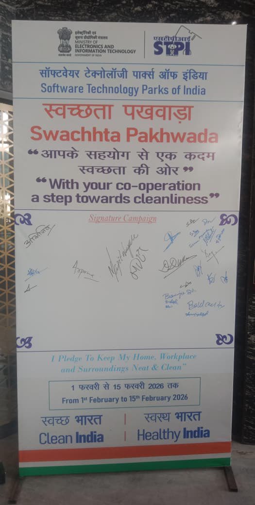 stpi_kolkata's tweet photo. As part of #SwachhataPakhwada, a Signature Campaign was organized today at STPI Kolkata. Together we pledge for a cleaner, greener future 🌍 #CleanIndia #STPIKolkata https://t.co/5022fgEpIA
