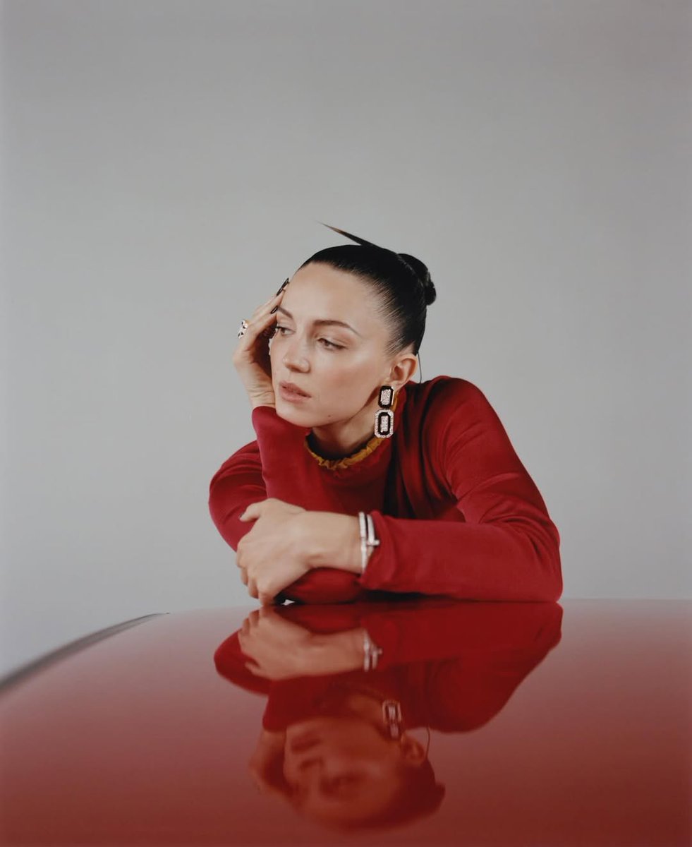 vroom vroom 👽

thank you  for this feature, talking all things gilda &amp;
this shoot was a total delight (the cars! the jewels!! that  coat!!!) thank you  for your thoughtful words.

link in bio for full piece ❤️

Words by
Photographer
Stylist
Creative...