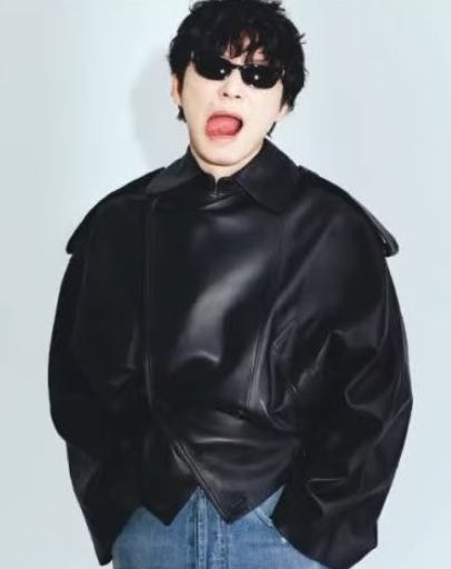 ⠀       가짜 광기                                     진짜 광기